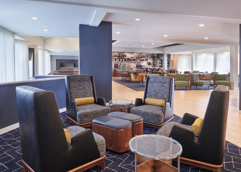 Michigan Livonia Lobby