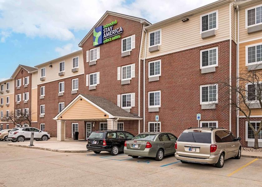 Indiana Greenwood Exterior