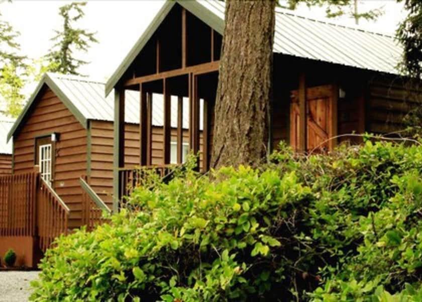 Washington Oak Harbor Property Grounds