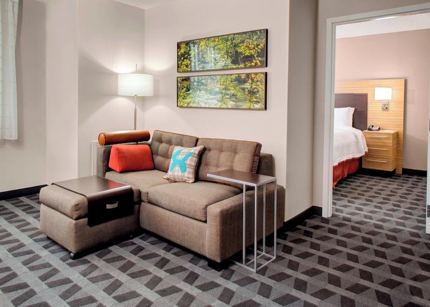 West Virginia Parkersburg Living Area