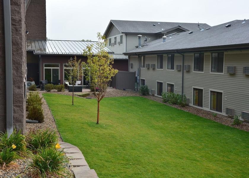 North Dakota watford city Courtyard