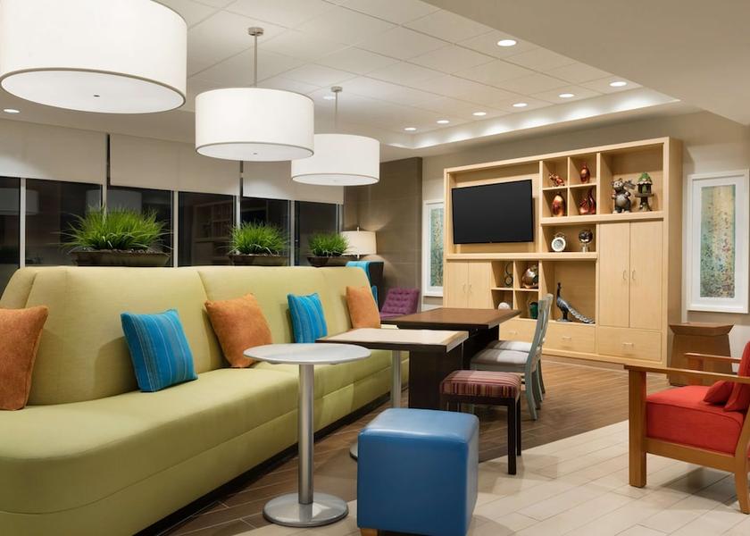 Ohio Middleburg Heights Lobby