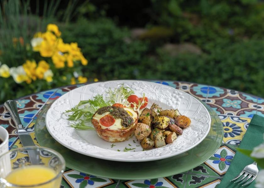 Virginia Charlottesville Breakfast buffet