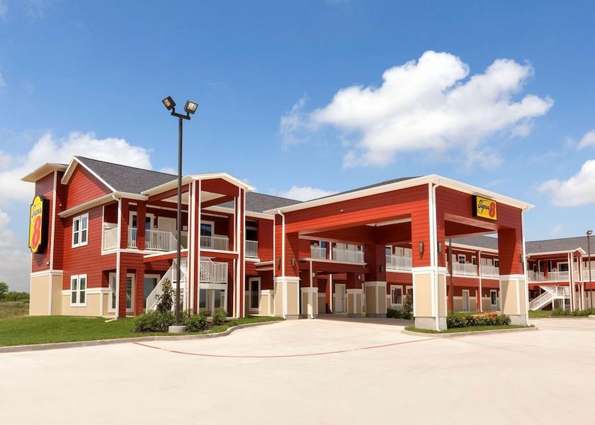 Texas Carrizo Springs Exterior Detail