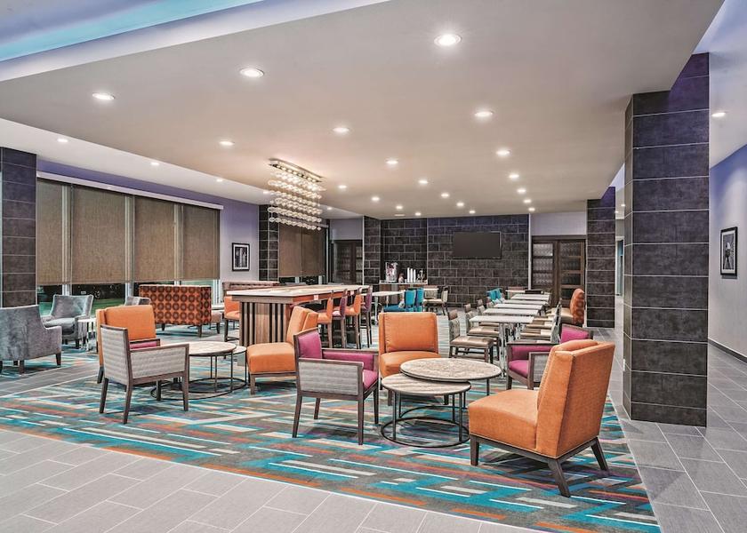 Texas Grand Prairie Lobby