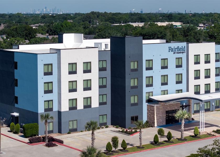 California Pasadena Exterior Detail