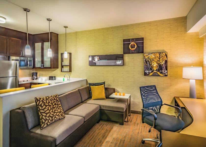 Georgia Pooler Room