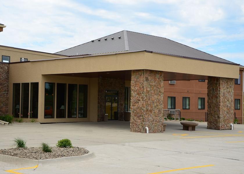 Iowa Newton Entrance