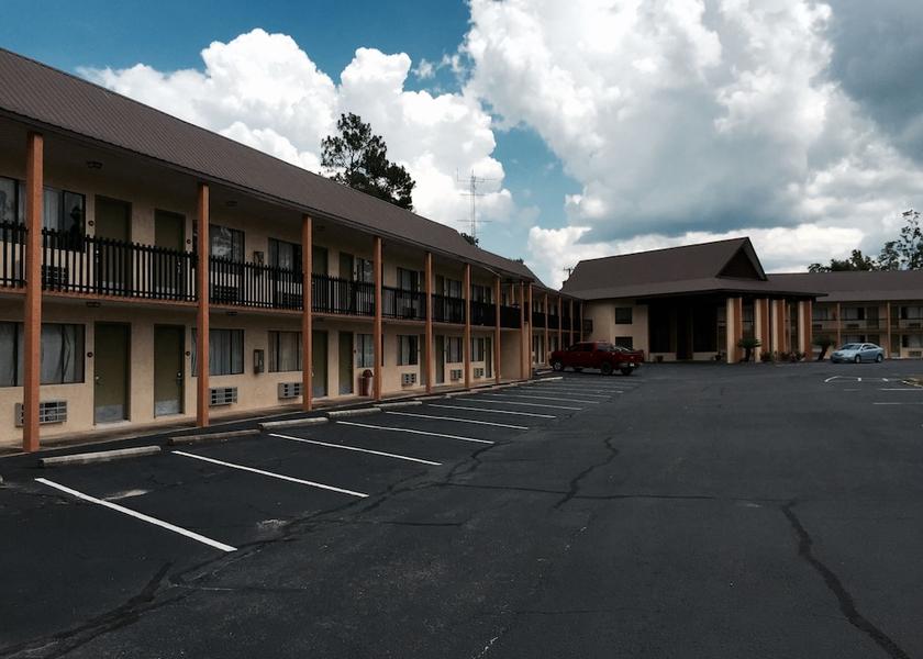 Florida Bonifay Parking