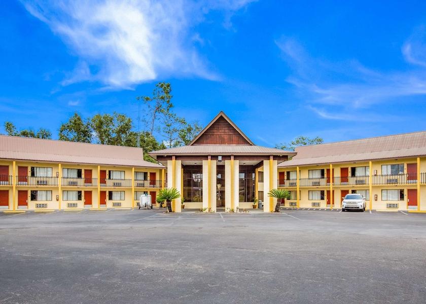 Florida Bonifay Exterior Detail