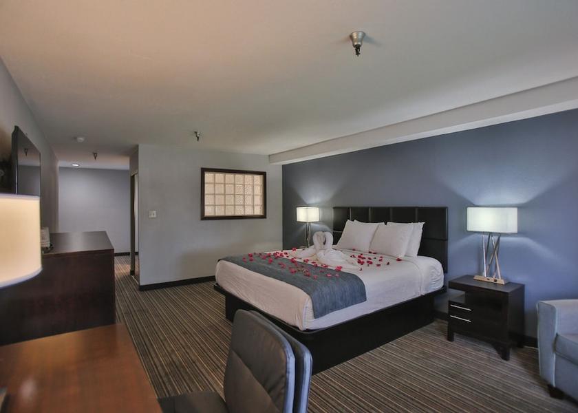 California Huntington Beach Room