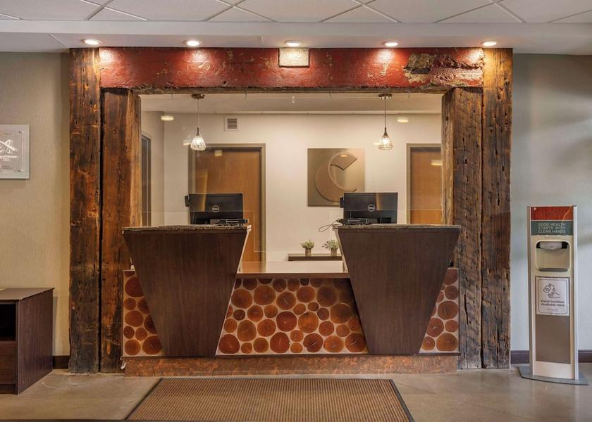 Pennsylvania connellsville Lobby