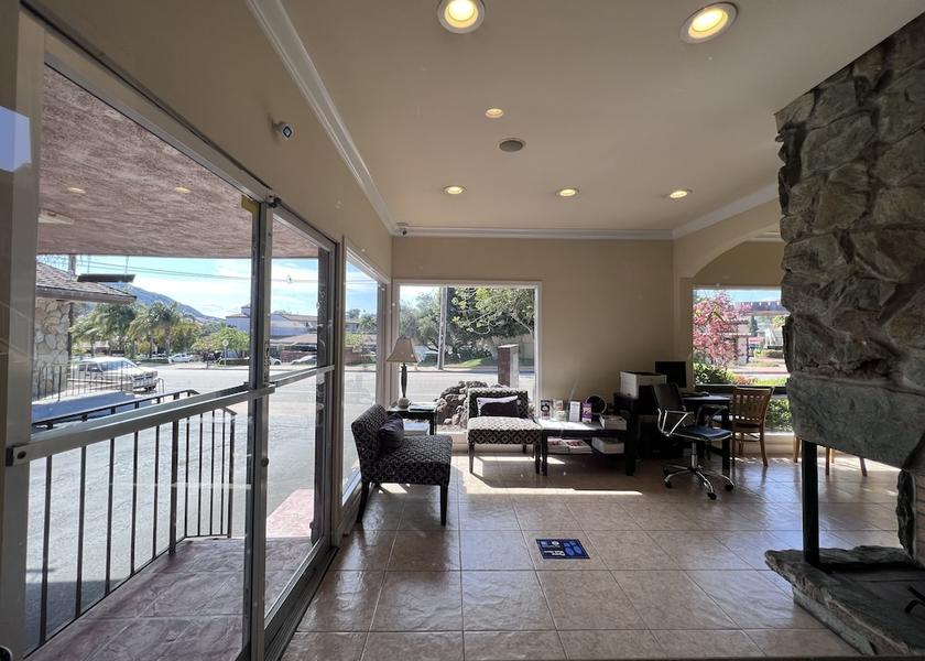 California San Luis Obispo Lobby