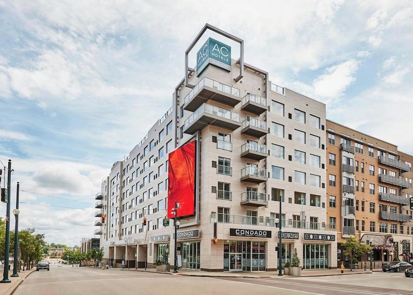 Ohio Cincinnati Exterior Detail