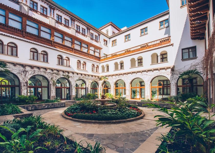 Canary Islands Santa Cruz de Tenerife Exterior