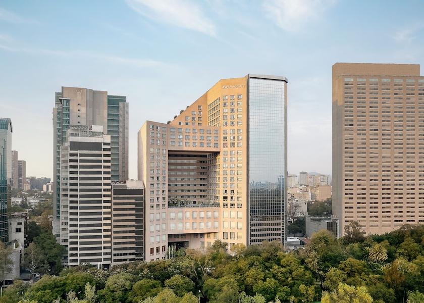  Mexico City Exterior
