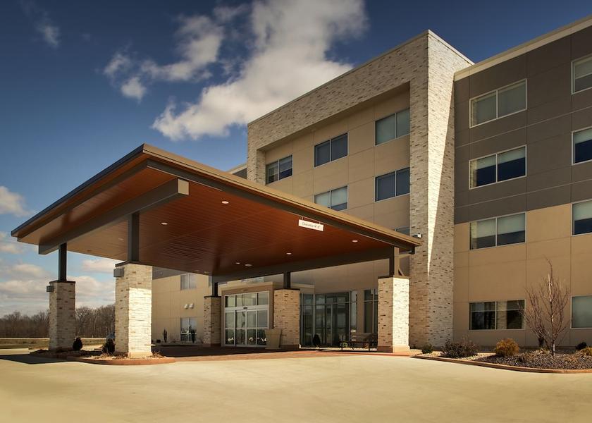 Illinois Mount Vernon Exterior Detail