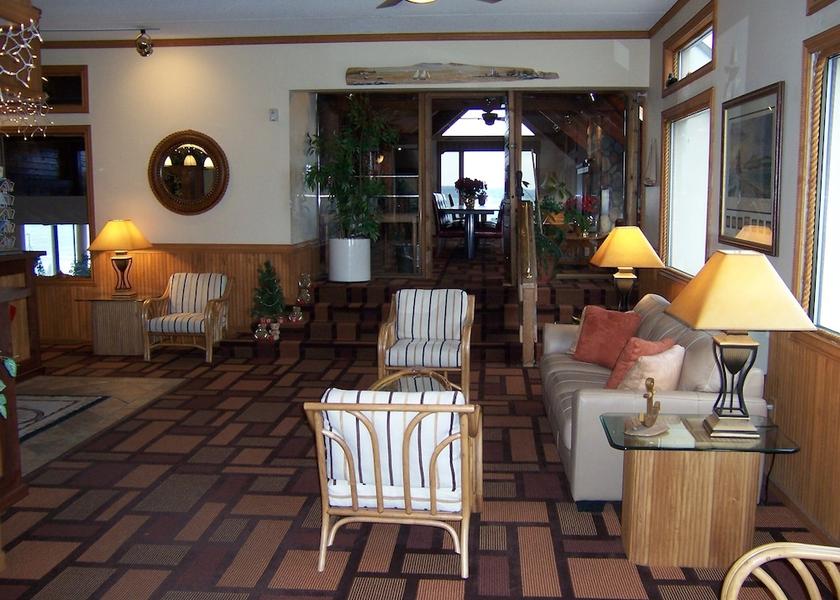 Michigan Traverse City Lobby