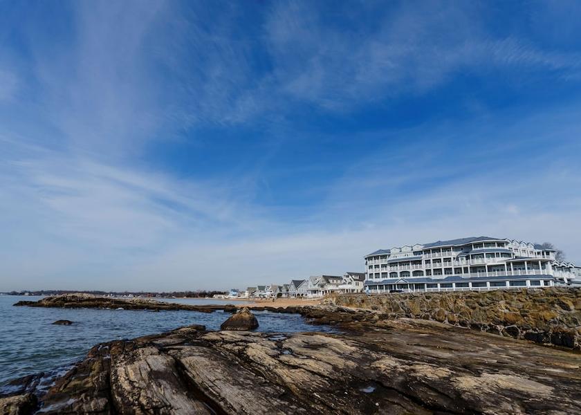 Connecticut Madison Exterior Detail