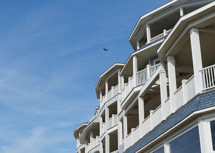 Connecticut Madison Exterior Detail