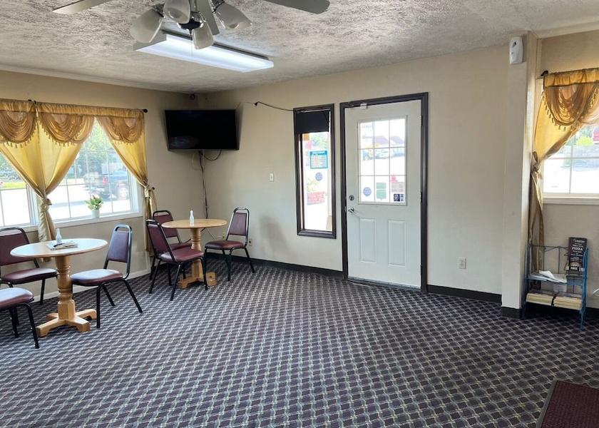 Nebraska McCook Breakfast area