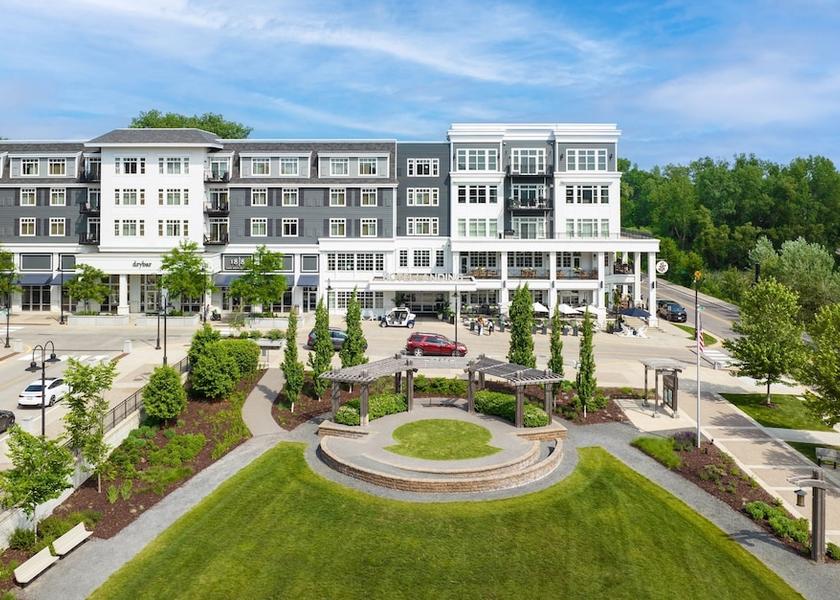 Minnesota Wayzata Exterior