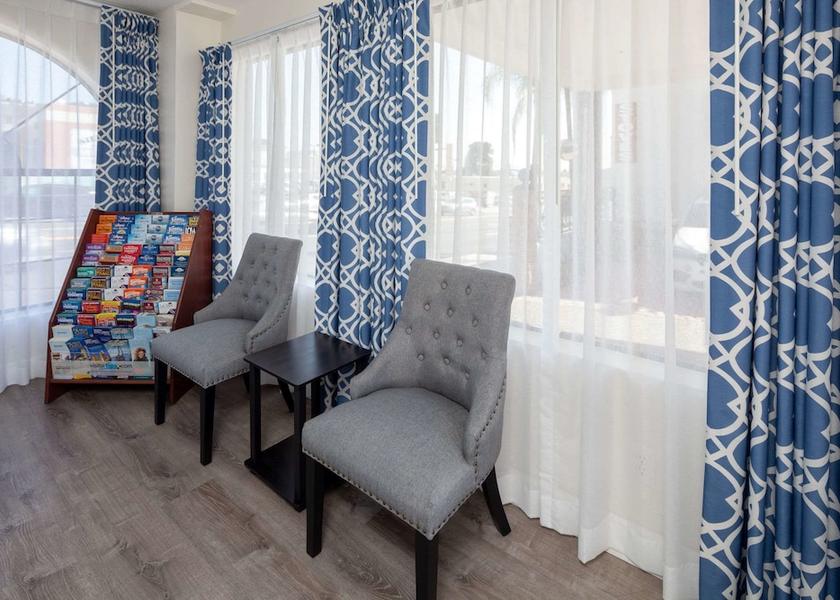 California Harbor City Lobby