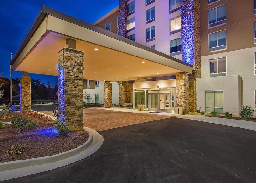 Georgia Covington Exterior Detail