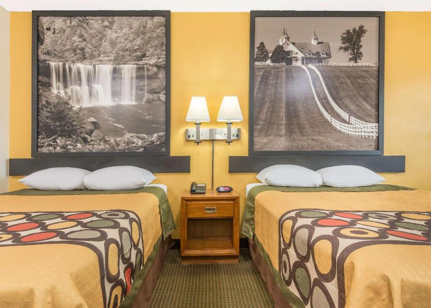 Kentucky Williamsburg 2 Double Beds Accessible Room Non-Smoking