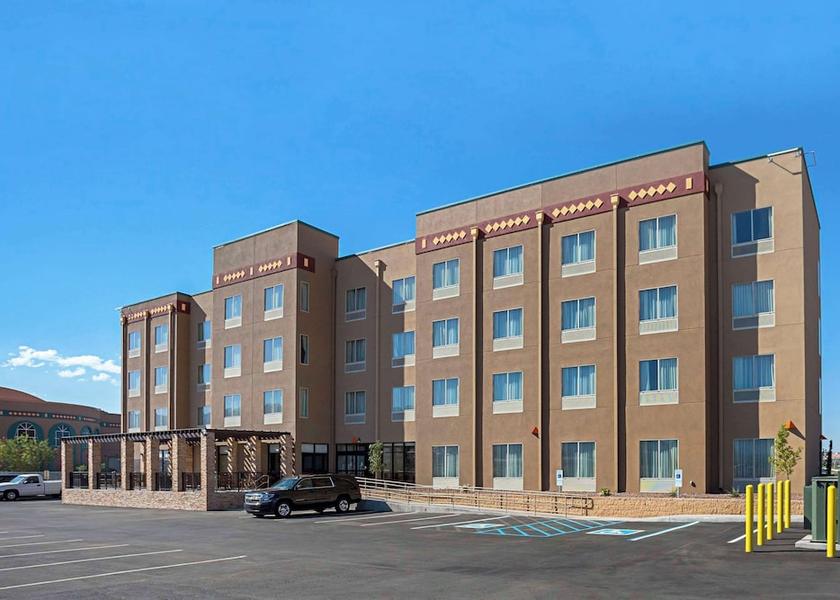 New Mexico Sunland Park Exterior Detail