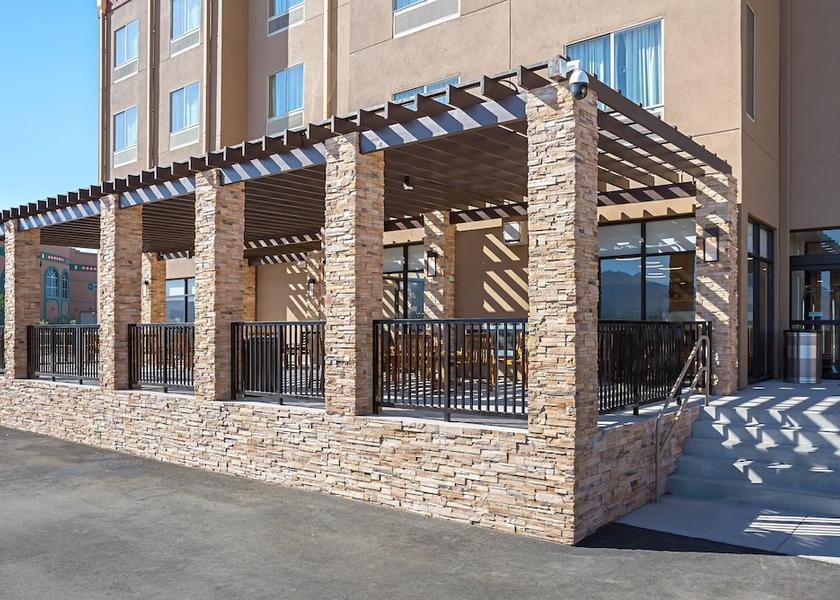 New Mexico Sunland Park Pool