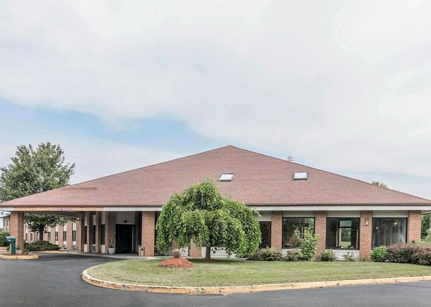 Michigan Walker Exterior Detail