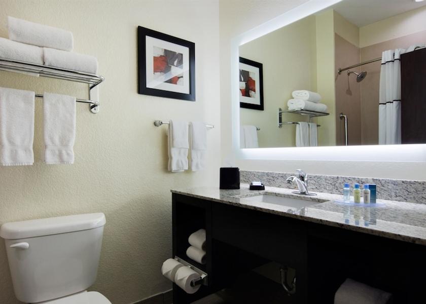Oklahoma Fairview Bathroom