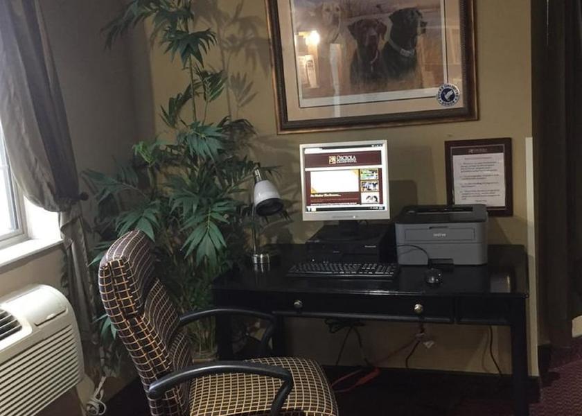 Michigan Evart Business center