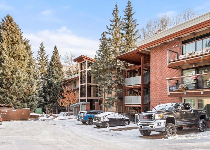 Colorado Aspen Facade