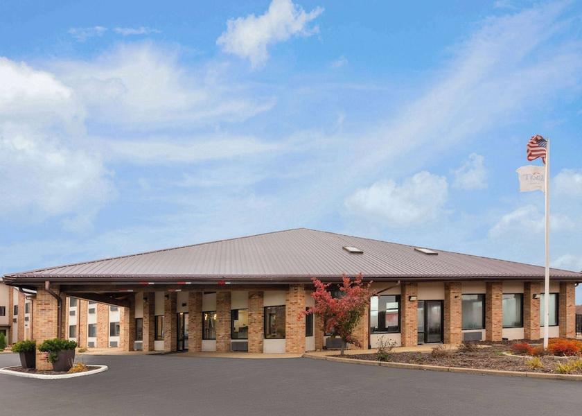 Missouri Warrenton Exterior Detail