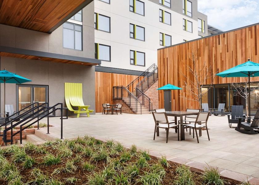 Colorado Boulder Courtyard