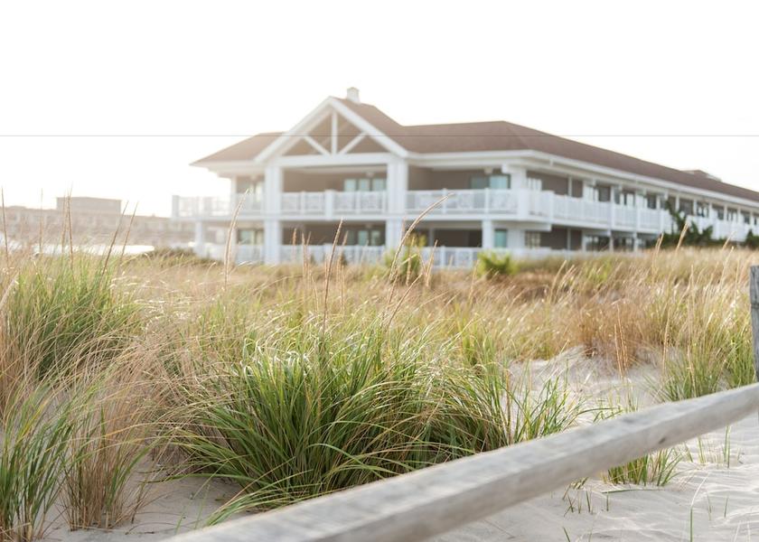 New Jersey Avalon Exterior Detail