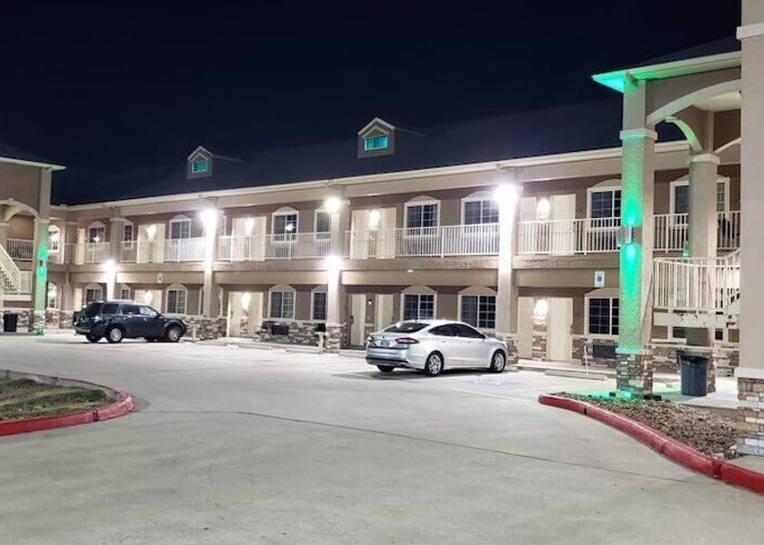 Texas Highlands Facade