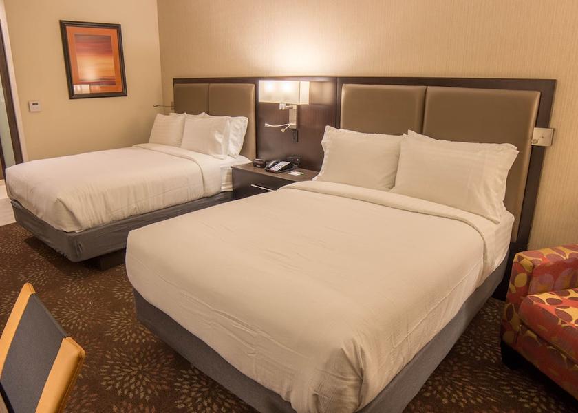 Texas Roanoke Room