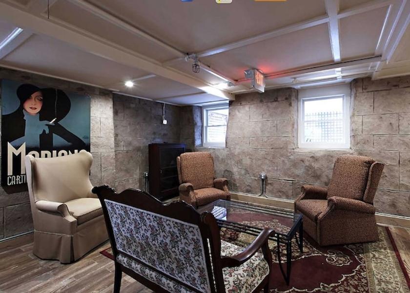 Rhode Island Newport Interior Entrance