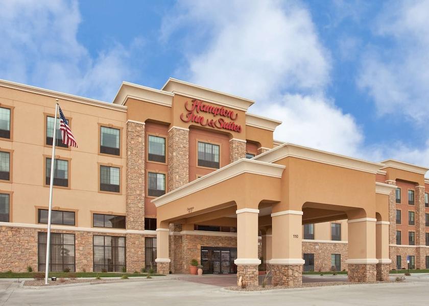 Texas Dickinson Exterior Detail