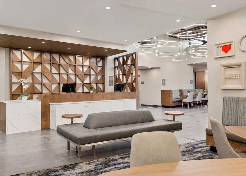 Quebec Laval Reception