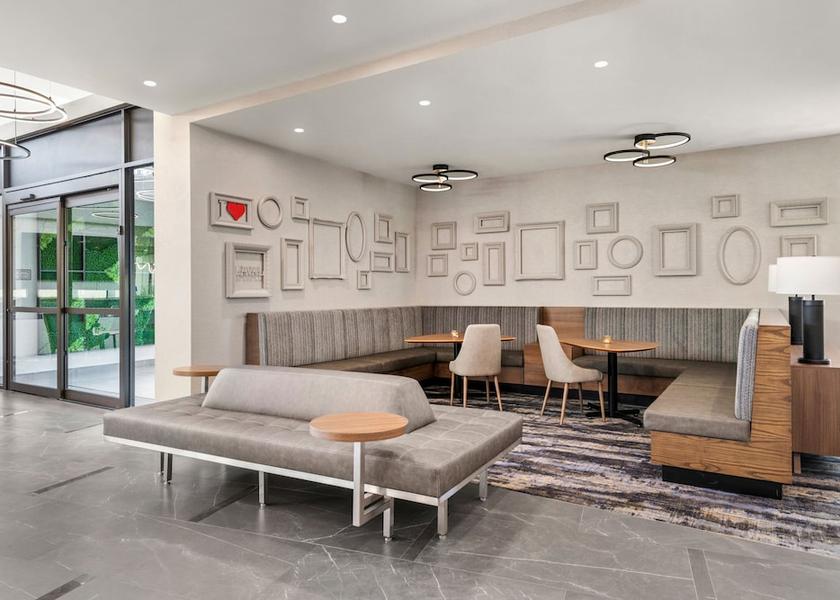 Quebec Laval Lobby