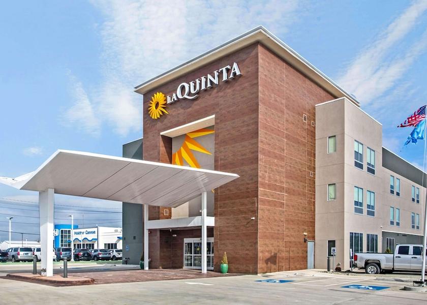 Oklahoma Ponca City Exterior Detail