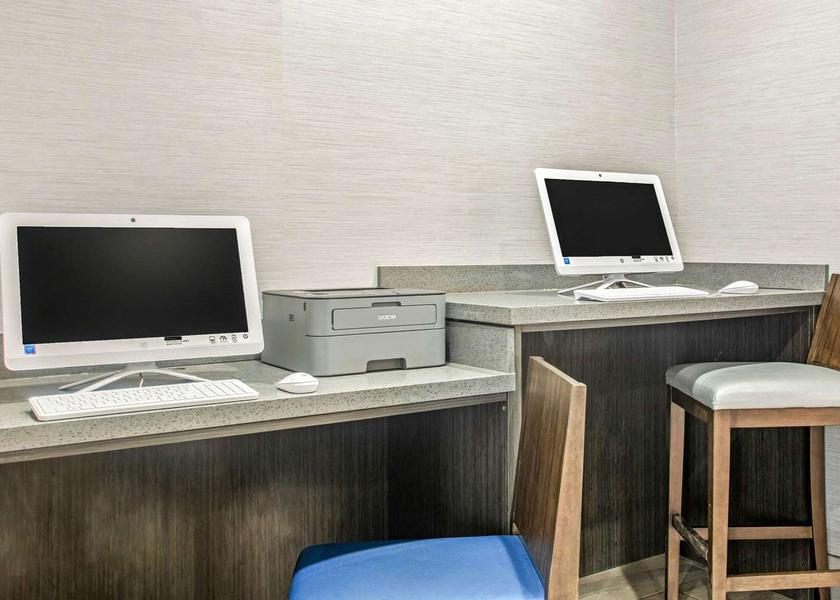 Oklahoma Ponca City Business Center