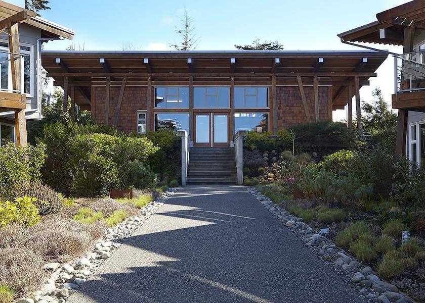 British Columbia Tofino Reception