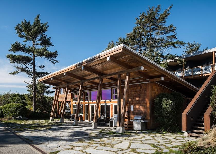 British Columbia Tofino Lounge