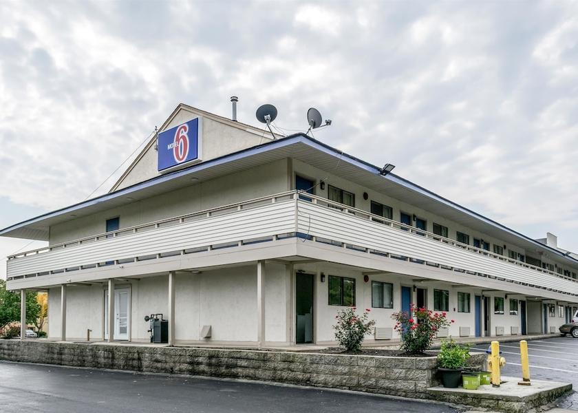 Kentucky Florence Entrance