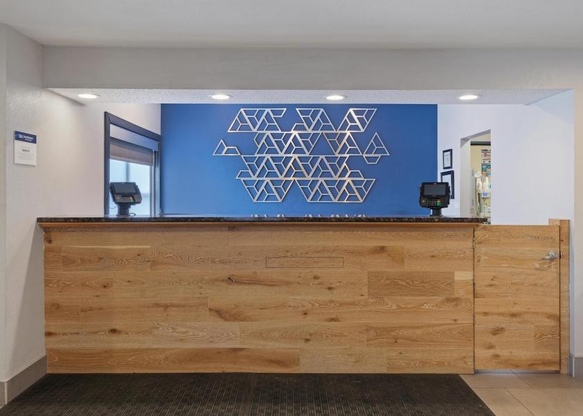 Wisconsin Eau Claire Lobby